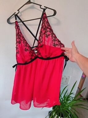 Cacique 22/24 Hot Pink Black Lace Mesh Babydoll Chemise Lingerie Plus Size